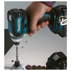 Máy Bắt Vít Dùng Pin Makita DTD152RME (18v) (kèm 02 pin 4.0ah + sạc nhanh)