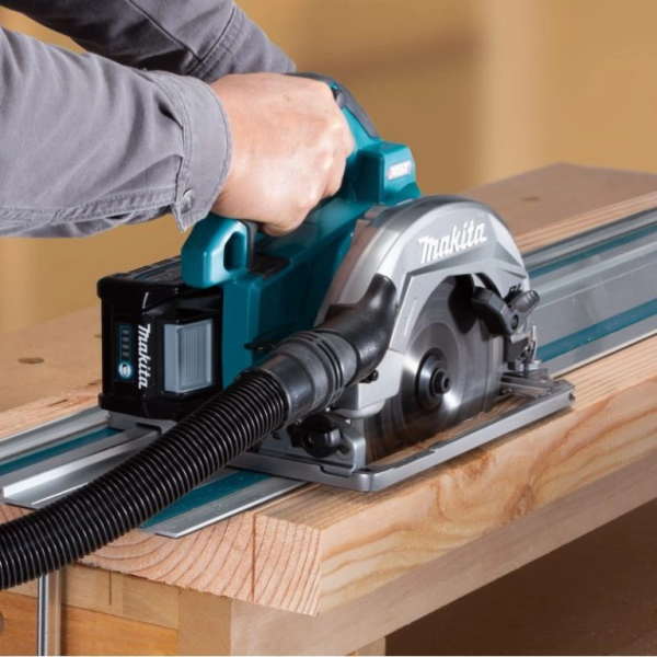 Máy Cưa Đĩa Dùng Pin Makita HS004GZ (190mm/có thể gắn tr (không kèm pin sạc)
