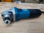 Máy Mài Góc Makita M9506B (100mm/720w/công tắc trượt)
